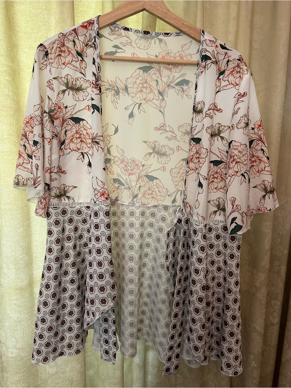 Amazon Floral Open-Front Kimono Cardigan - Cream with Pink & Green